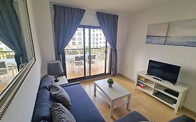 Lovely 2-Bed Apartment in Marina de la Duquesa