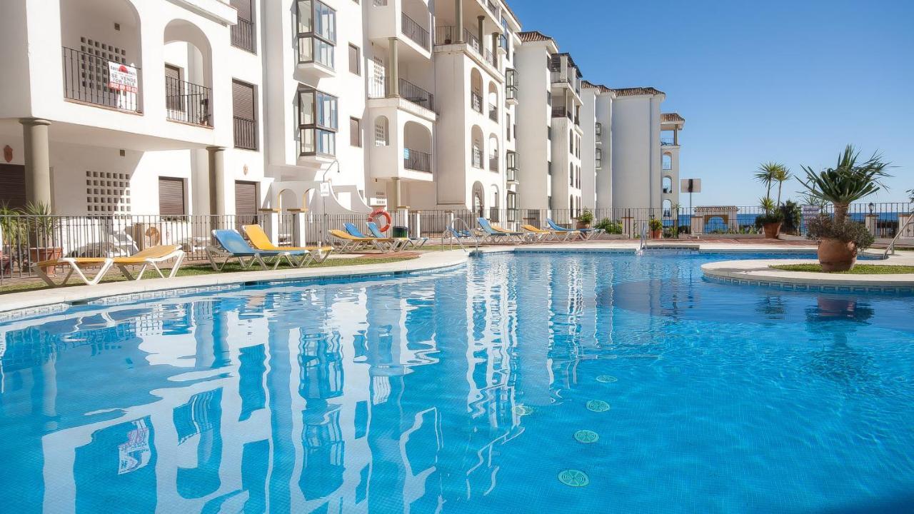 Lovely 2-Bed Apartment in Marina de la Duquesa Castillo de Sabinillas Exterior foto